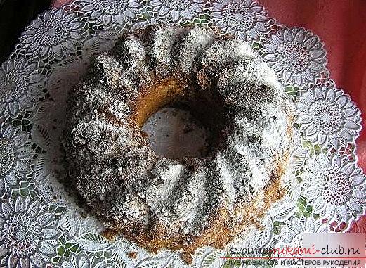Christmas cake is an English recipe for baking a cake with almonds and cowberry. Photo №7