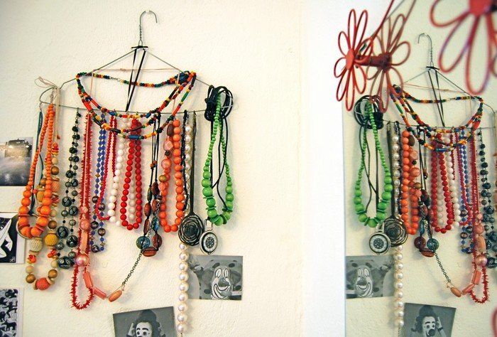 storage of jewelry on hangers-hangers