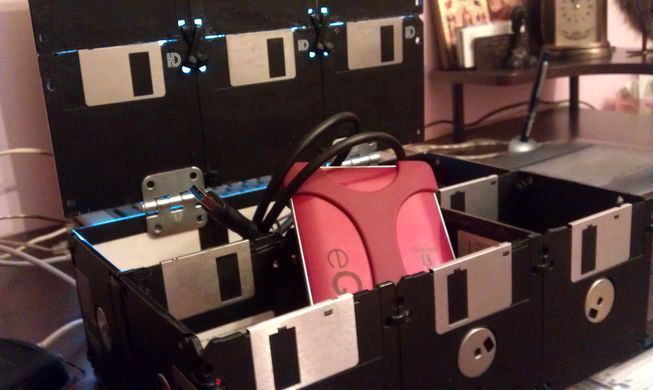 Krabice samozvaných disket