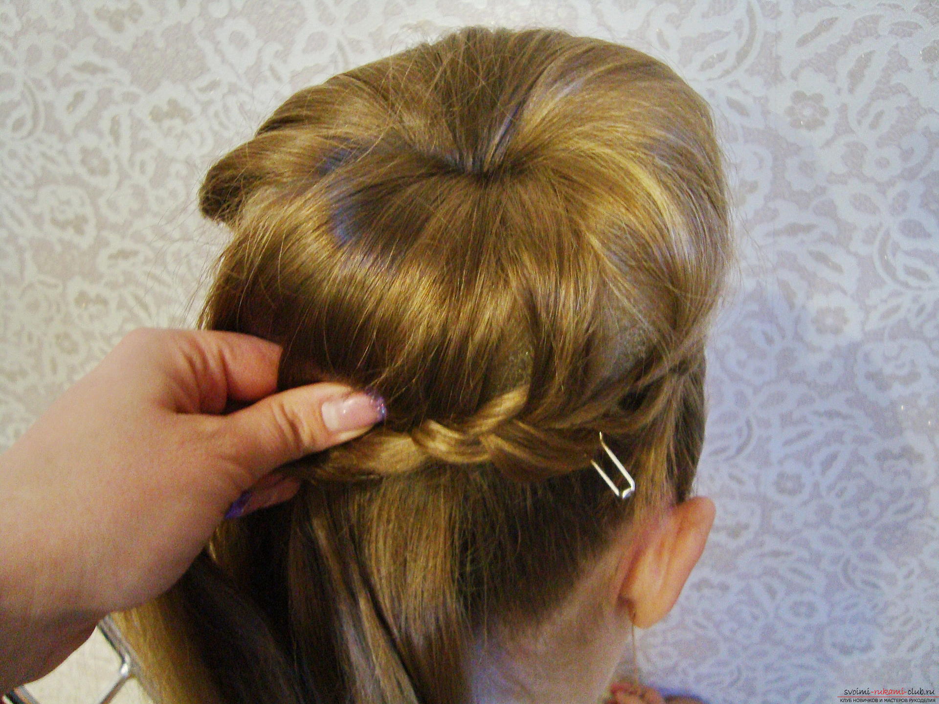 Photo to the lesson on the creation of a hairstyle for the New Year. Photo №8
