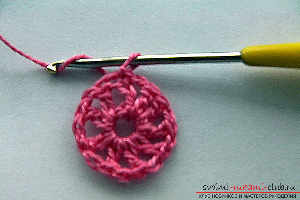 плетене на оригинални цветя за плетене на една кука за начинаещи Снимка №10