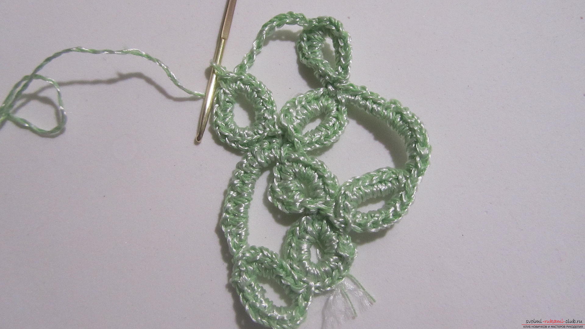This master class will tell you how to create a crocheted knitted braid in the technique of ribbon lace. Photo №27