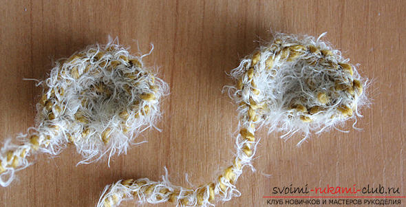 Uczymy się robić na drutach szydełka Amigurumi ze zdjęciem i szczegółowym opisem. Zdjęcie nr 2