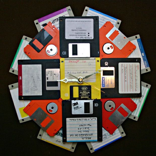 Часовници - занаяти от флопи дискове