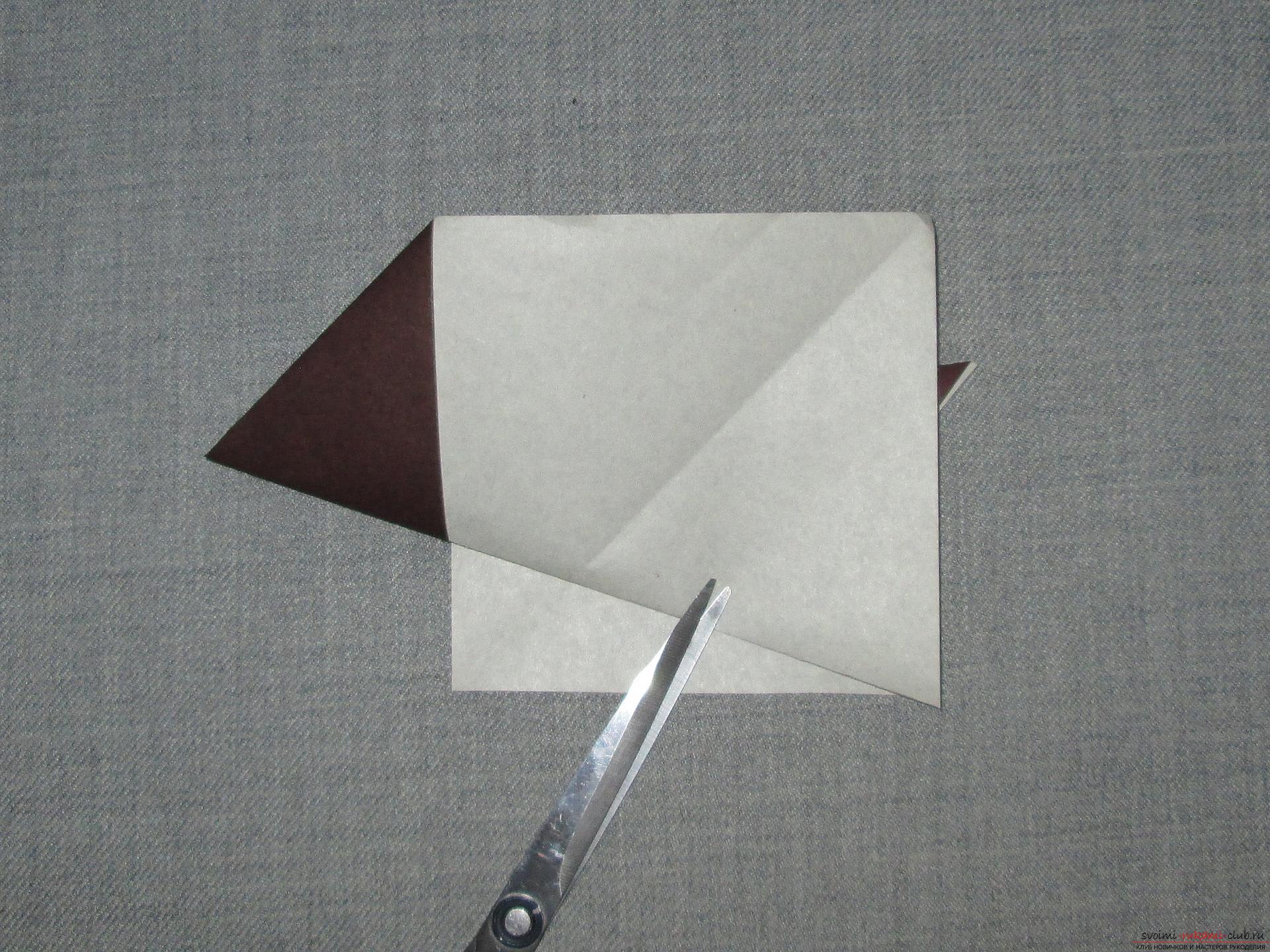 Diese detaillierte Meisterklasse mit Fotos und Beschreibungen lehrt, wie man Origami für Anfänger machen - Origami-Papier Hund .. Foto №11