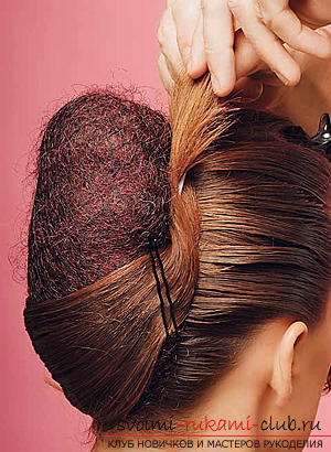 How to make an interesting wedding hairstyle for medium hair with your own hands. Photo №7