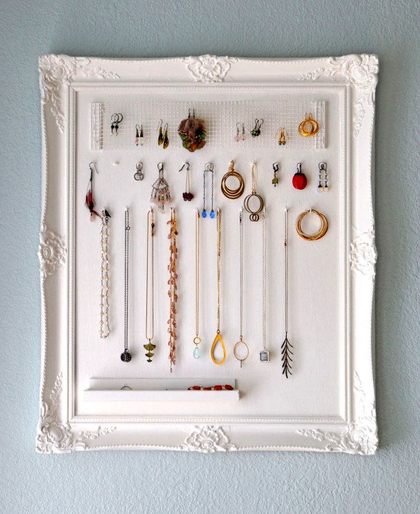 wall mounted organizer in the frame with your own hands