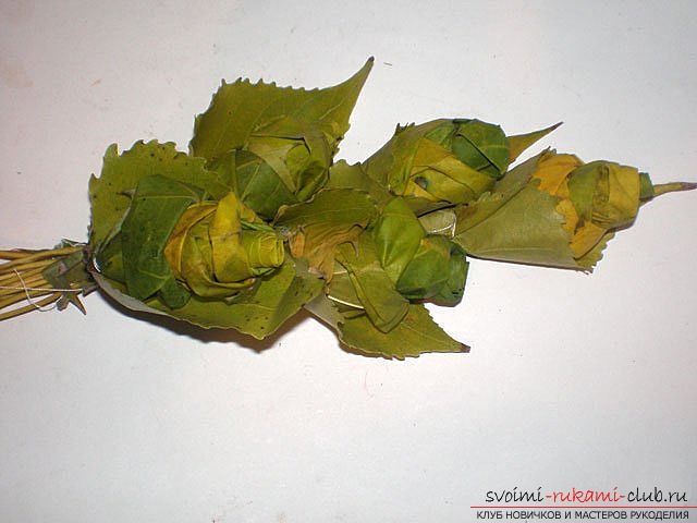 Autumn bouquet of maple leaves. Photo №13