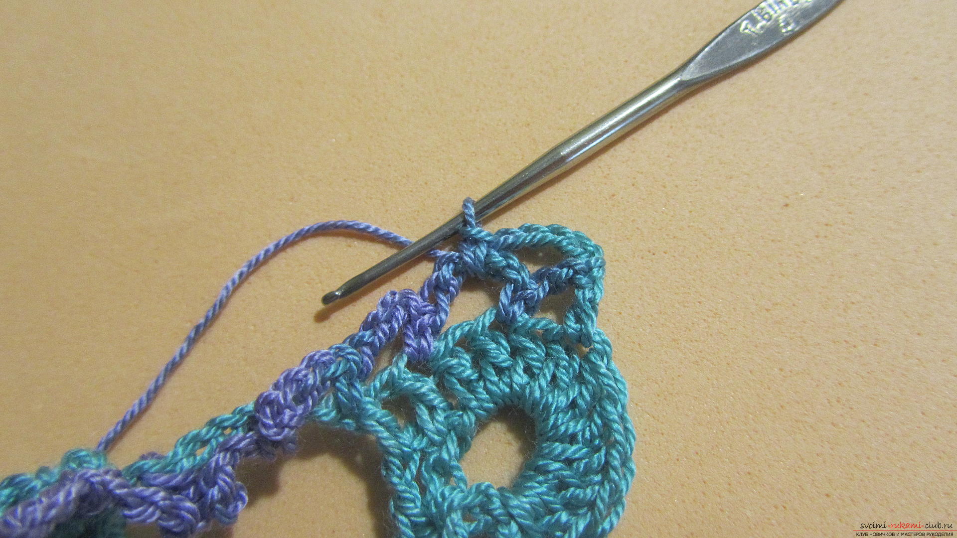 The master class will tell you in detail about crochet work on an openwork scarf. Photo number 44