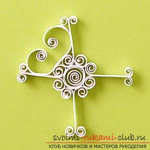 Quilling toy for the Christmas tree with your own hands. Picture №3