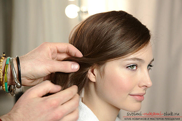 Hairstyle for medium hair, a bunch of hair with your own hands, tips for creating a bun in the form of a rose .. Photo # 4