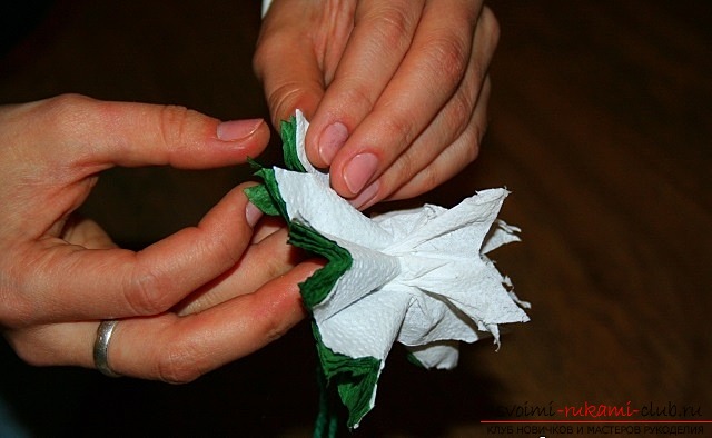 The process of creating an original Christmas tree with your own hands in pictures. Photo Number 9