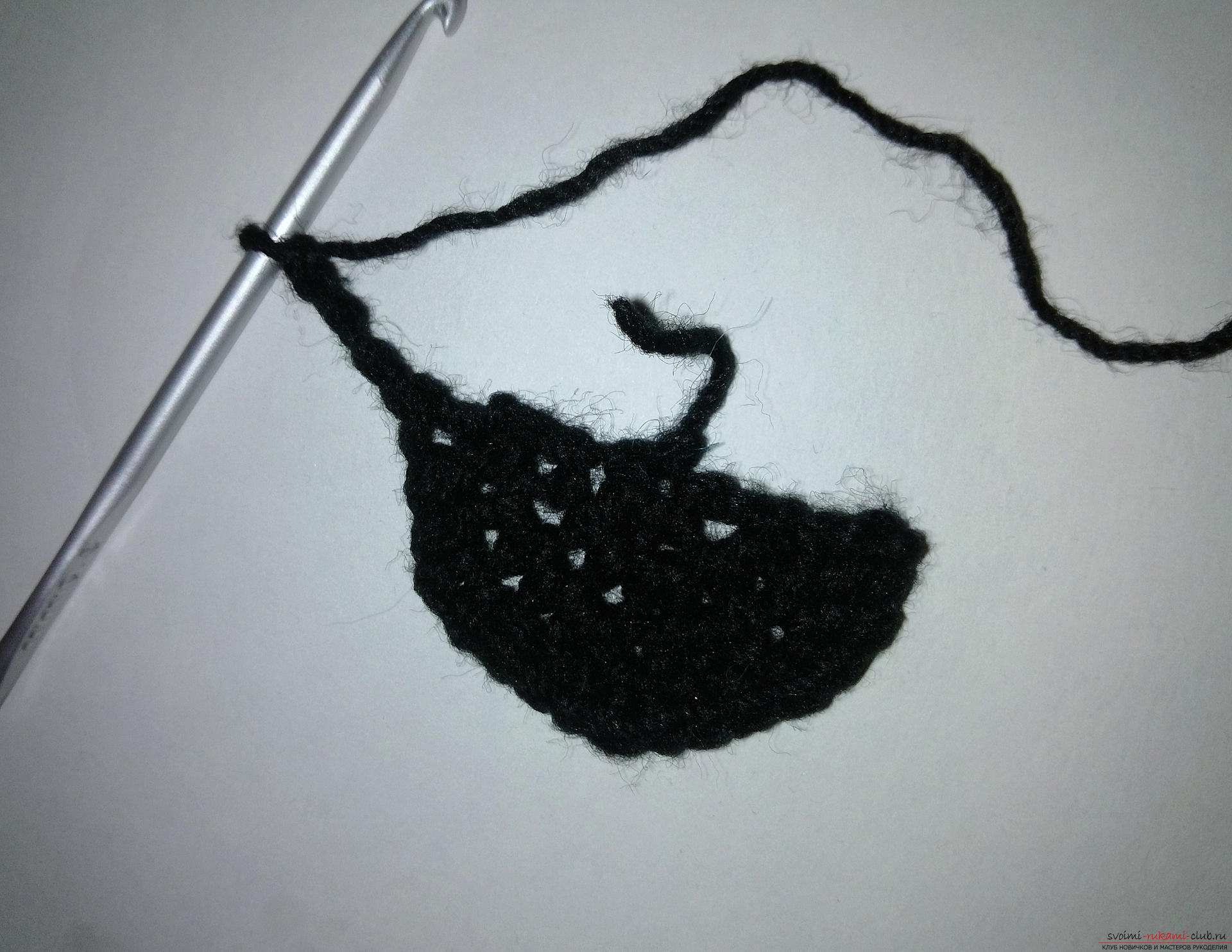 This master class of knitted toys will teach how to create a crocheted toy - a crow. Photo №7