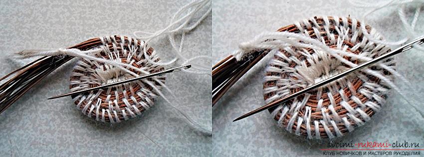 Tissage du panier original des aiguilles de pin avec des explications et des photos en phase. Photo # 9
