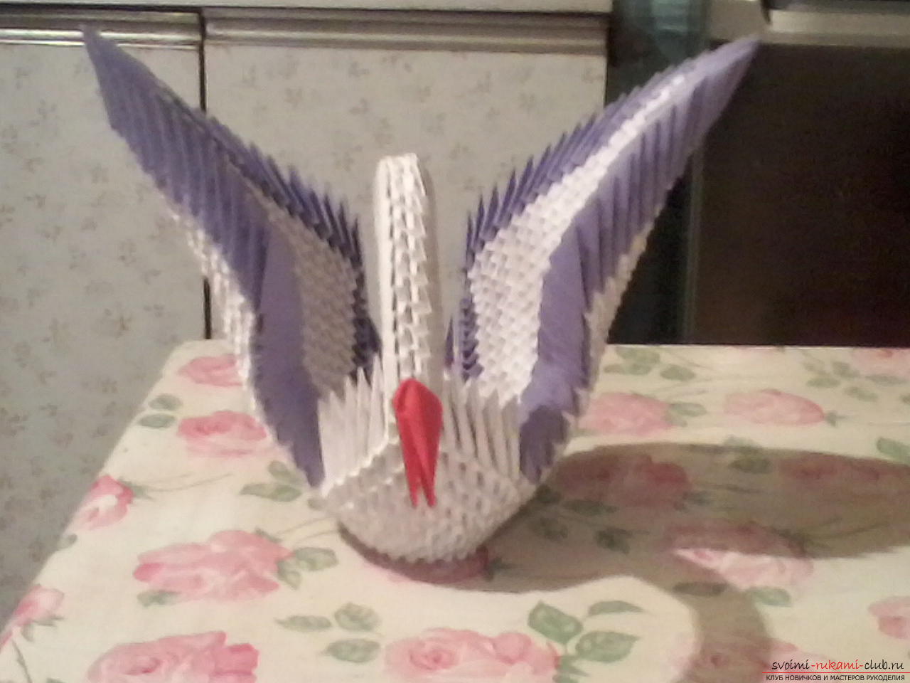 This master class will show how you can make a modular origami - a swan .. Photo # 2