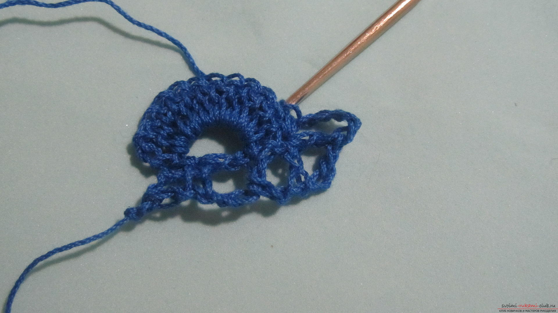This detailed master class with a diagram and a description will teach you how to create a crocheted brooch. Picture №10