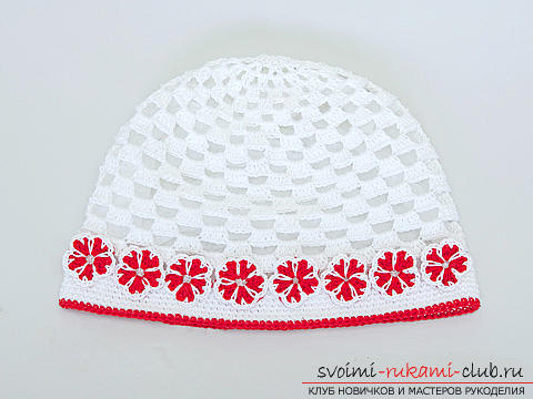 A beautiful cap for a girl crocheted by her own hands. Photo №1