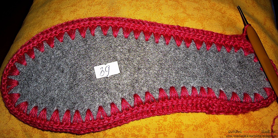 comfortable home slippers, crocheted. Photo # 2