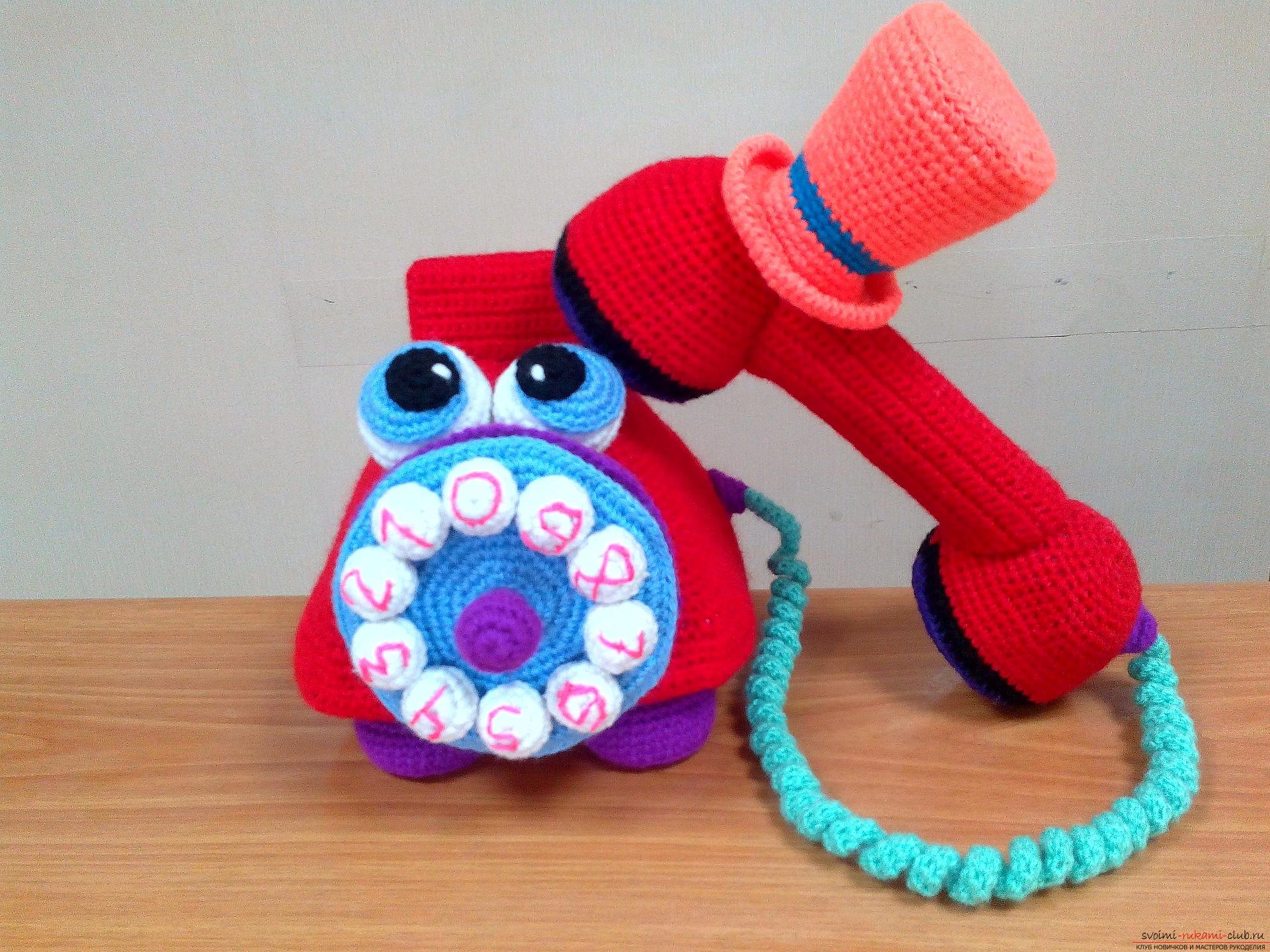 Knitted toy 