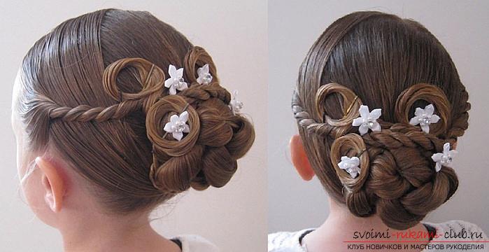 Hairstyles for September 1 for young schoolgirls for hair of different lengths are easy to do on their own. Photo №5