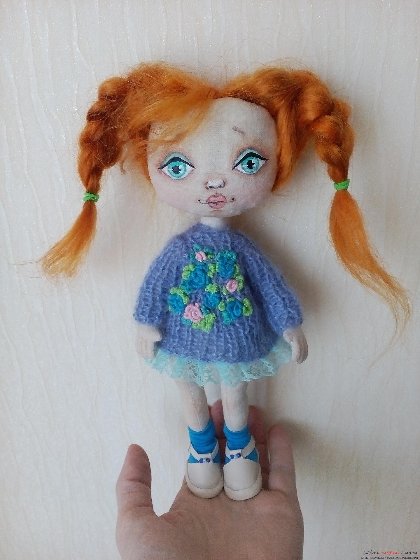 Textile doll 