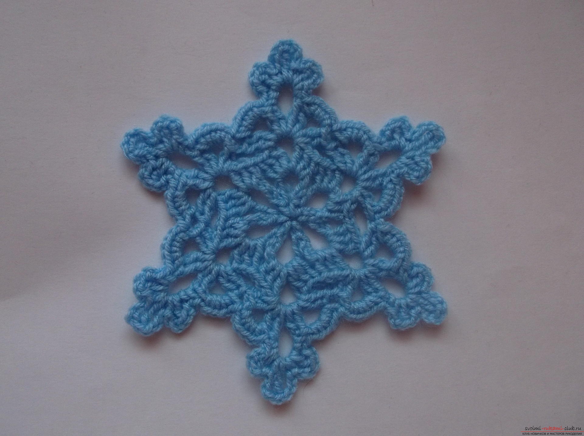Photo to a lesson on crocheting snowflakes and napkins. Picture №10