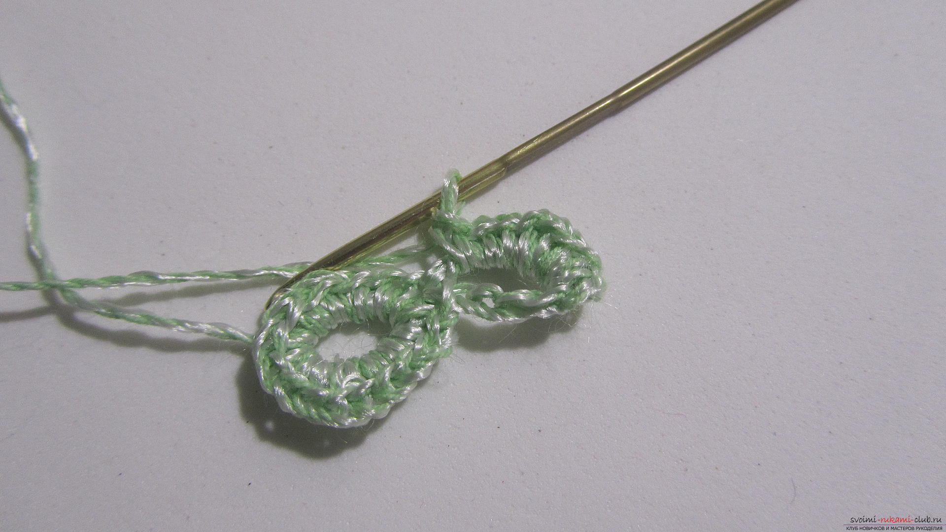 This master class will tell you how to create a crocheted knitted braid in the technique of ribbon lace. Photo №6