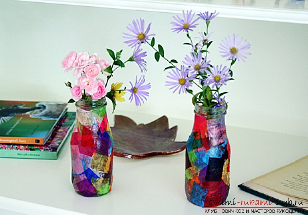 a vase with your own hands made of various materials. Photo №1