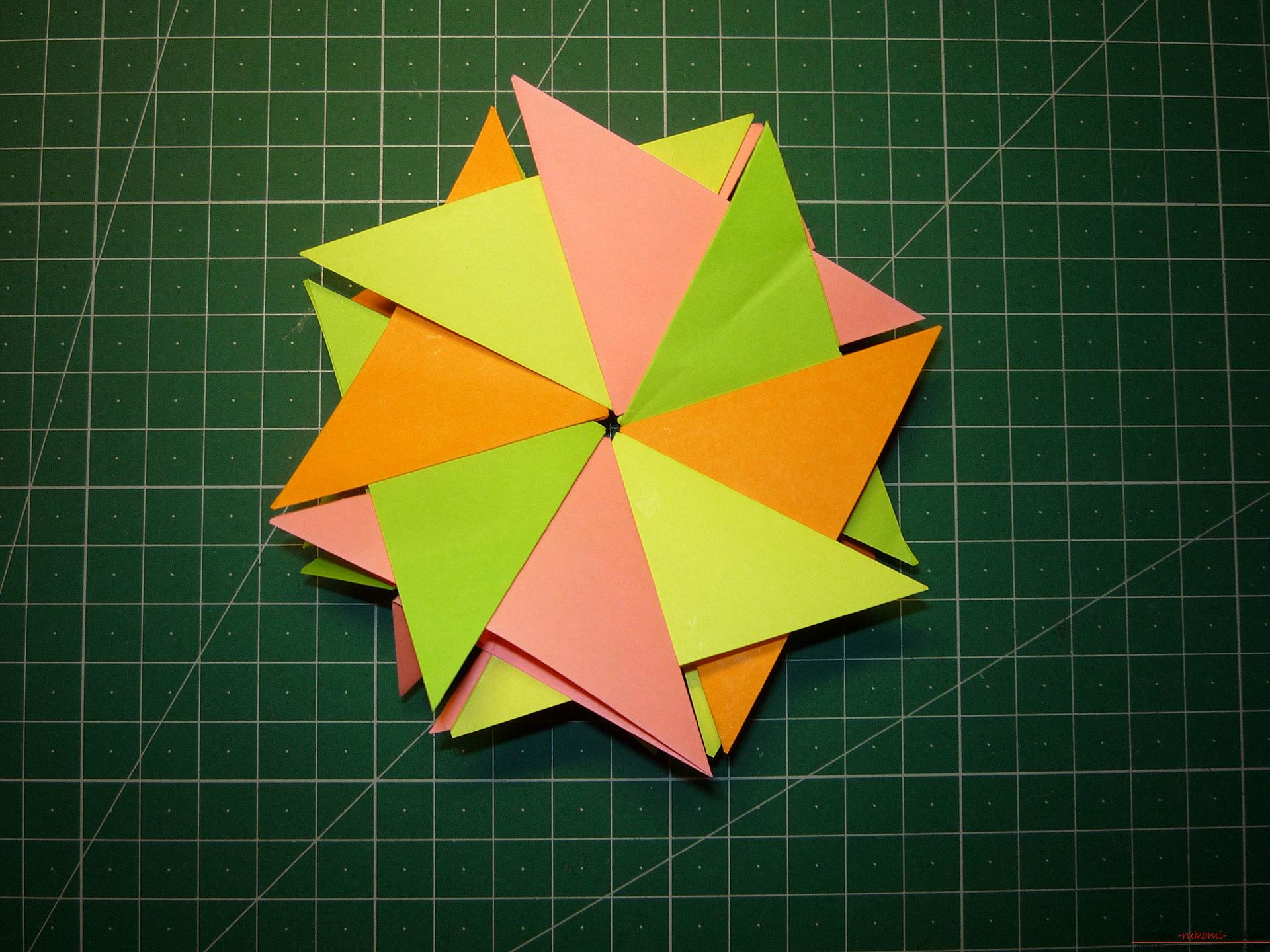 The master class will tell you how to make a modular origami star out of paper with your own hands. Picture №10