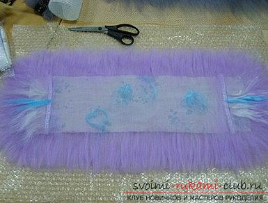 The technique of creating a scarf with felting out of wool is wet felting for beginners. Photo №7