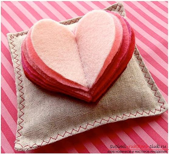 How to make an original gift to a guy by February 14, step by step creation of a fragrant sachet and bag with 10 reasons for love. Photo №1