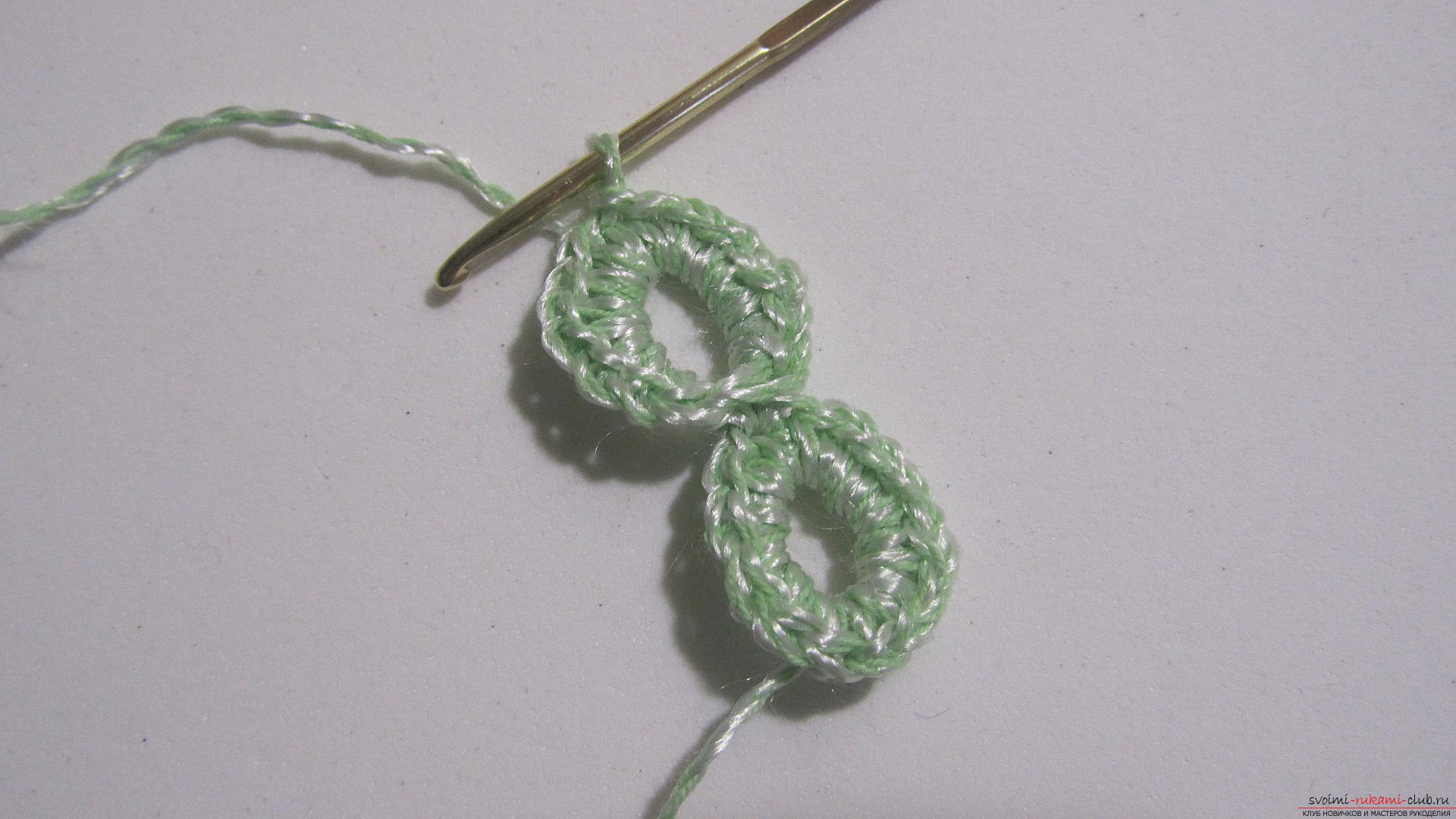This master class will tell you how to create a crocheted knitted braid in the technique of ribbon lace. Photo №8