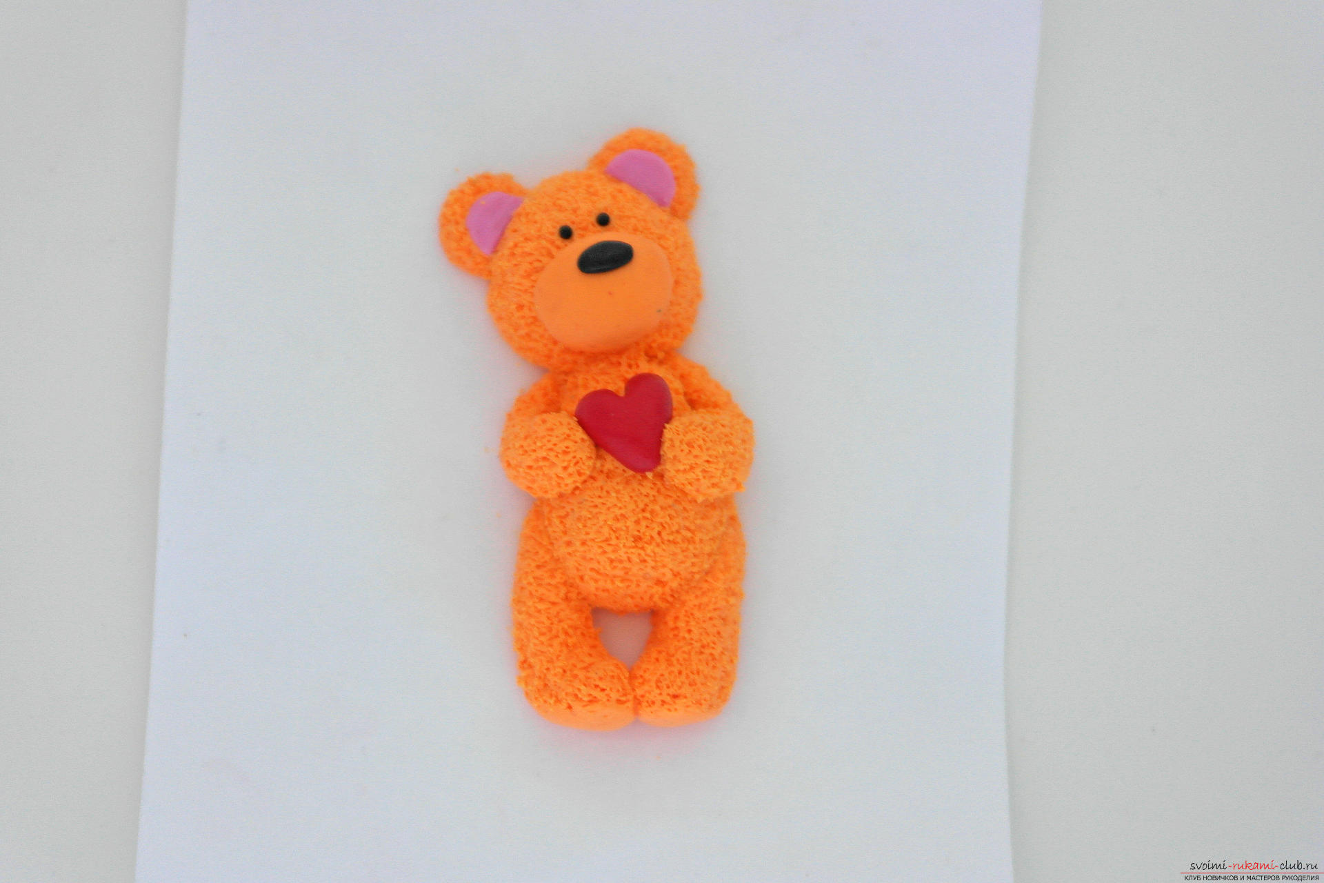 This detailed master class will teach you how to make a figurine of polymer clay - a keychain in the form of a bear. Photo # 28