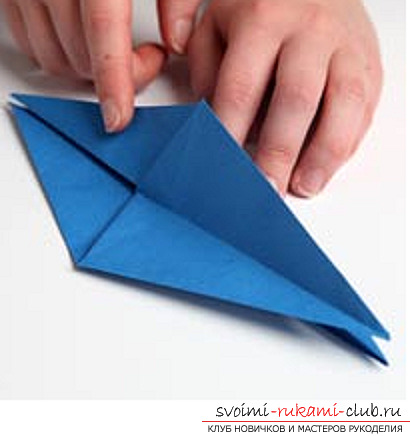 Blue dragon origami. Photo Number 18