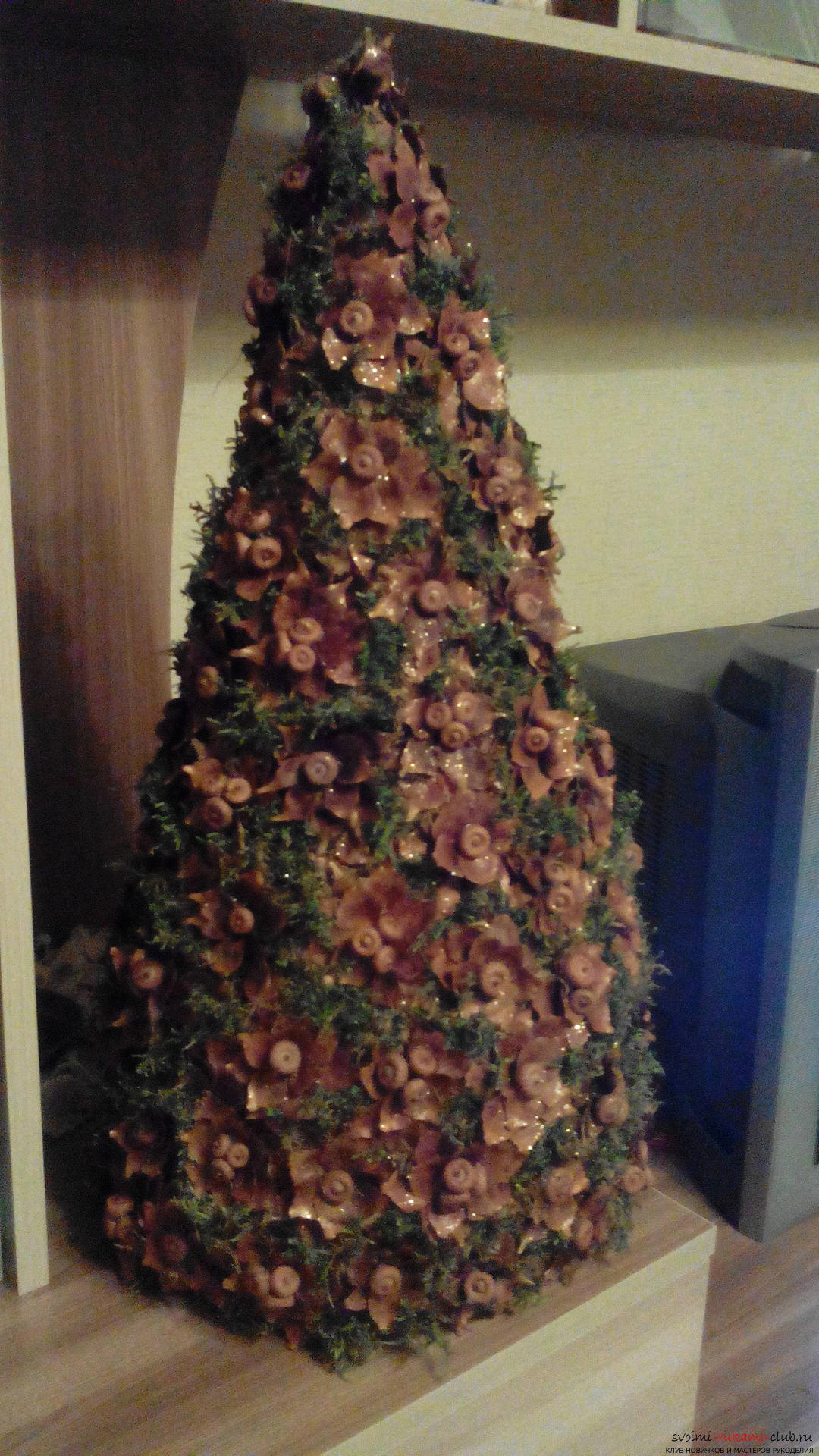 New Year's tree for crafts 2015. Photo №1