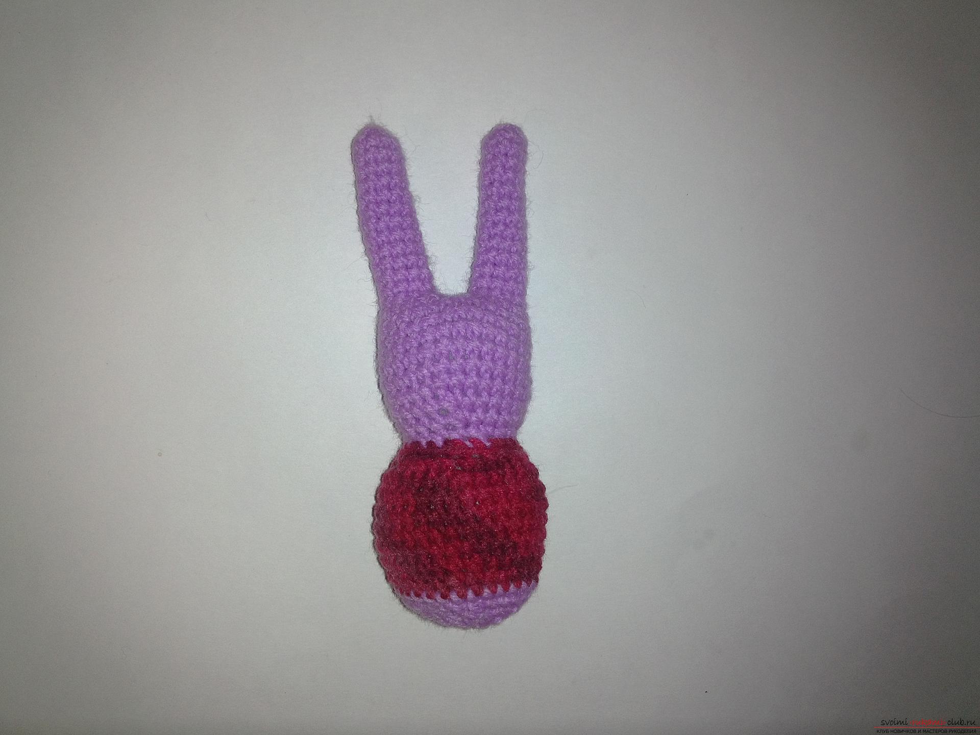 The master class will teach how to crochet a bunny that looks like a knitted hare Tanya Orobets. Photo №5