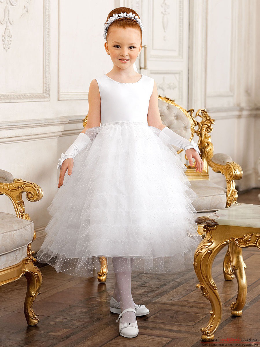 Ball gown, made by own hands. Photo of charming dresses .. Picture №3
