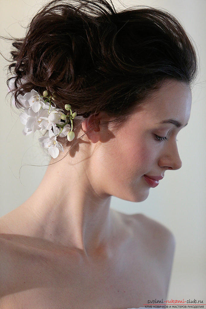 Learning to choose and create a wedding hairstyle for 2016. Photo number 17