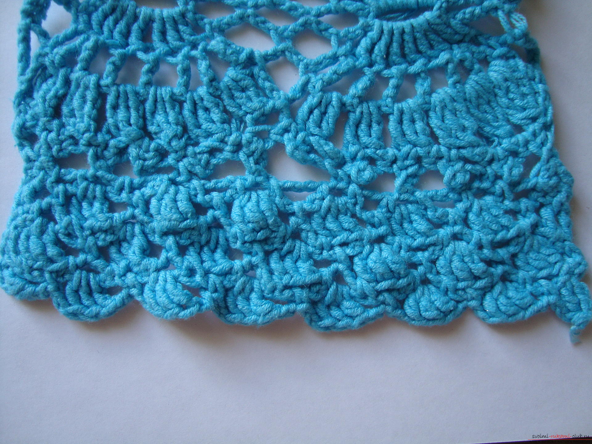 Step-by-step instruction on the binding of a turquoise dress with a crochet. Photo №6