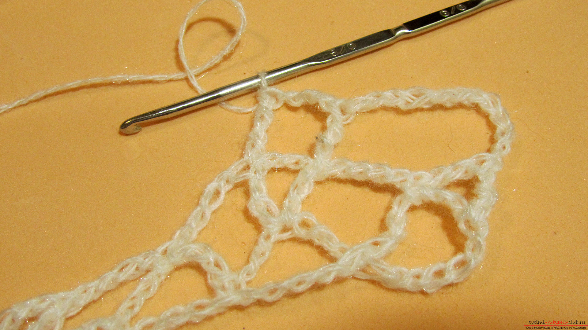 The master class is dedicated to knitting a beautiful stitch with a crochet. Photo number 17