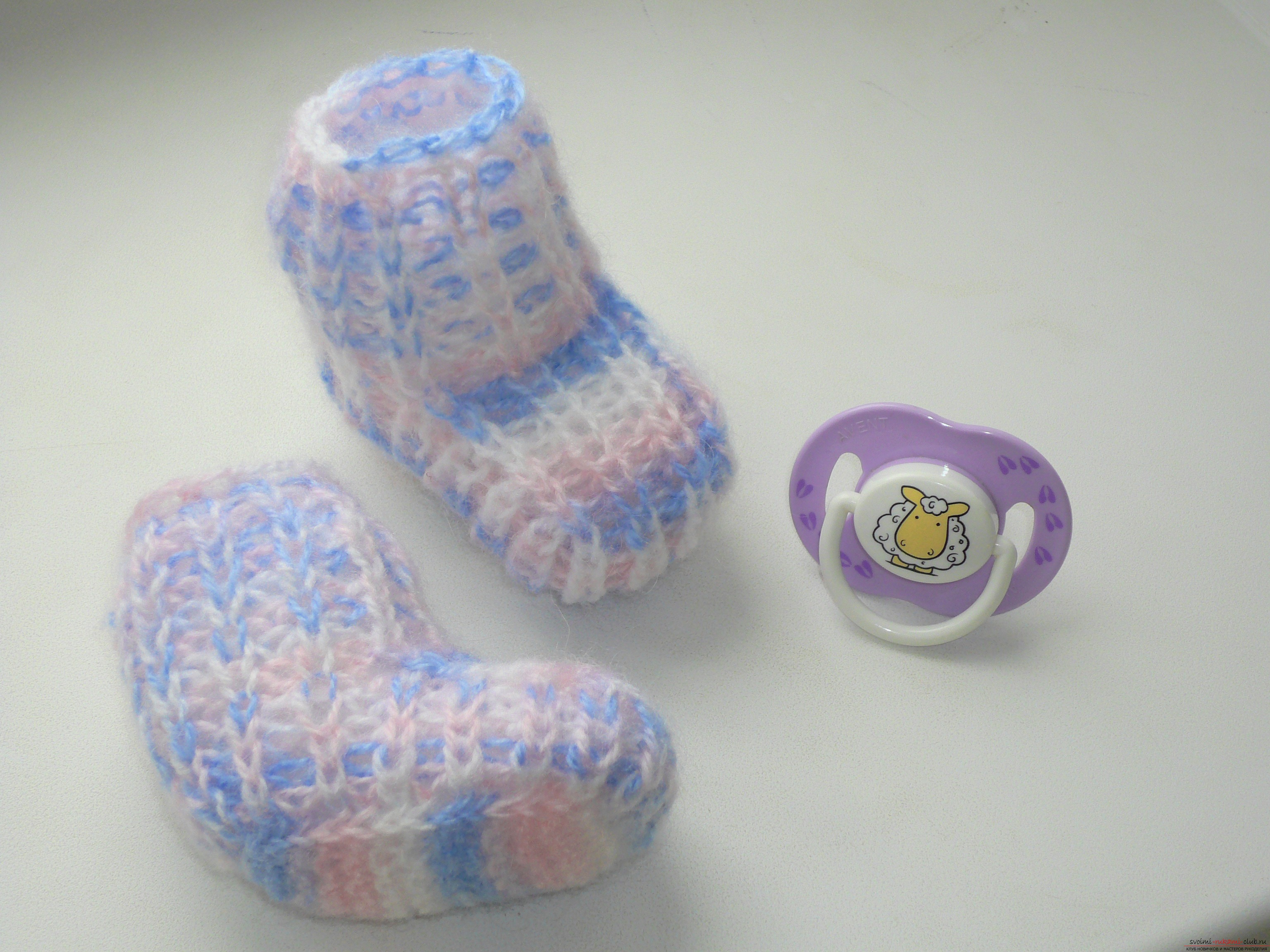 children's knitted knitted socks. Picture №3