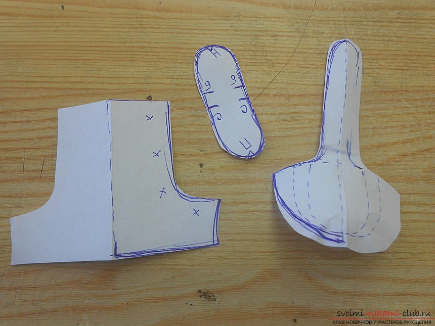 Building a pattern of shoes for the doll and making them .. Photo # 11