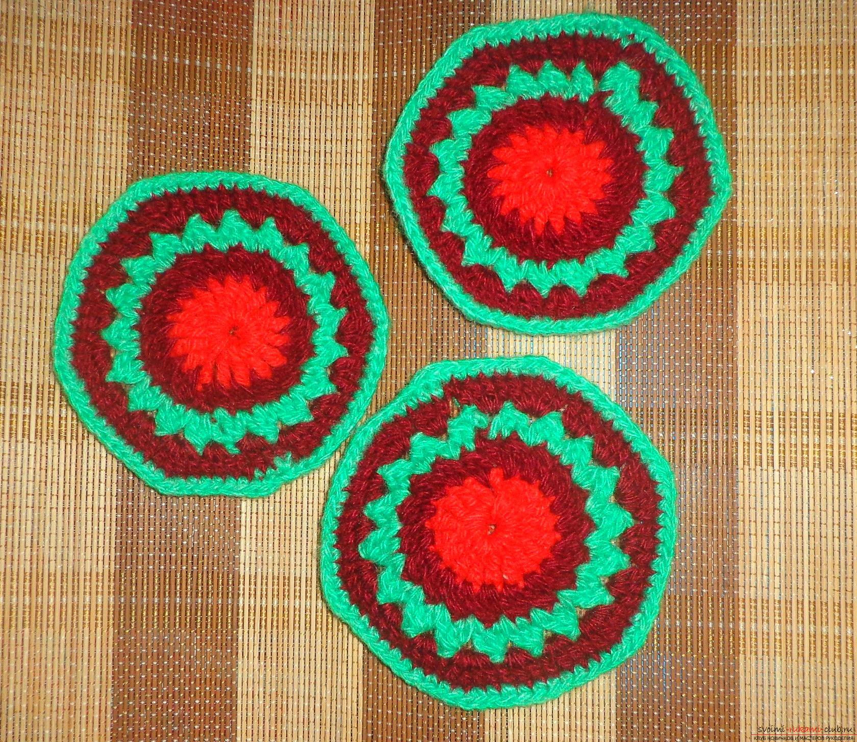 Photos of the process of crochet at home high slippers. Photo №5