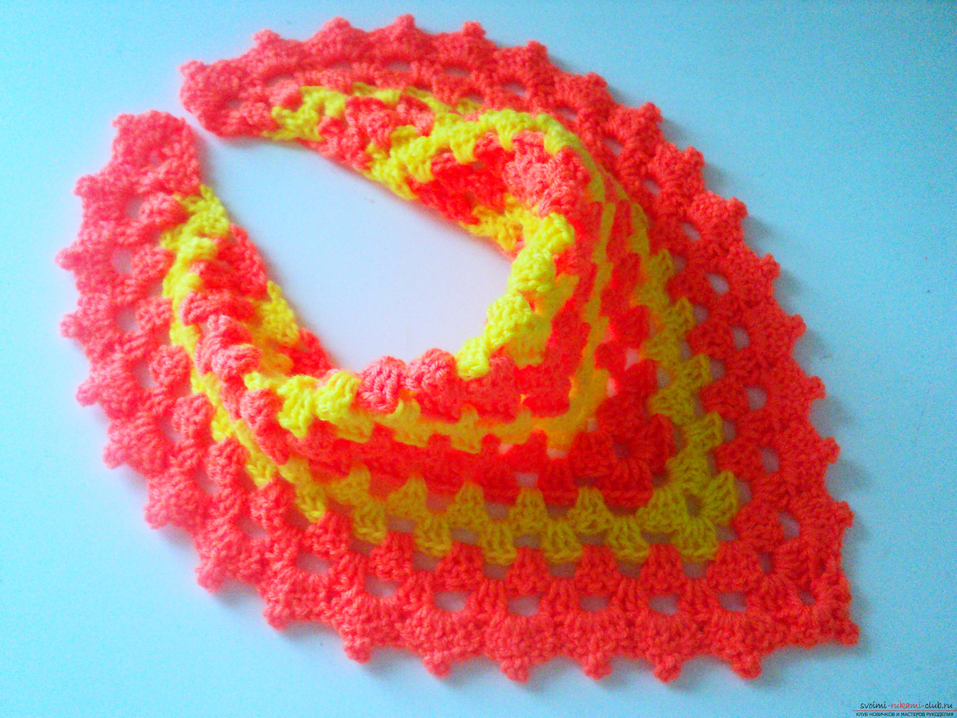 This detailed master class of crochet for beginners will teach how to crochet the openwork kerchief. Photo # 13