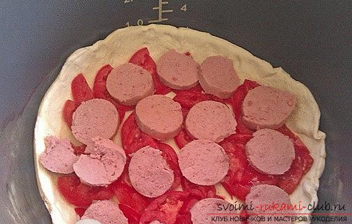 Pizza bakken in het multivark en repts, foto van de les. Foto # 2