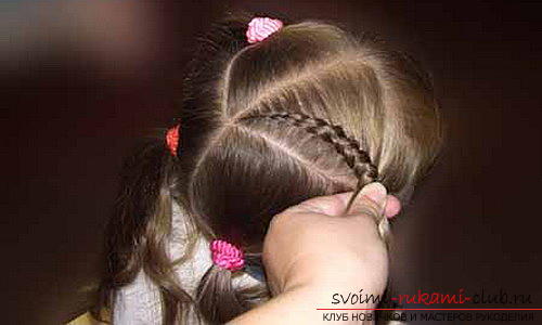 We learn to make beautiful hairstyles for medium hair for girls with our own hands. Photo number 12