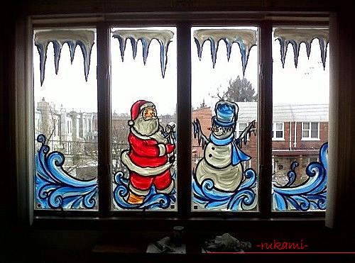 How and what to do on the window drawings in the New Year theme, the material and ways of drawing them, photos, as examples and ideas for inspiration. Photo №7