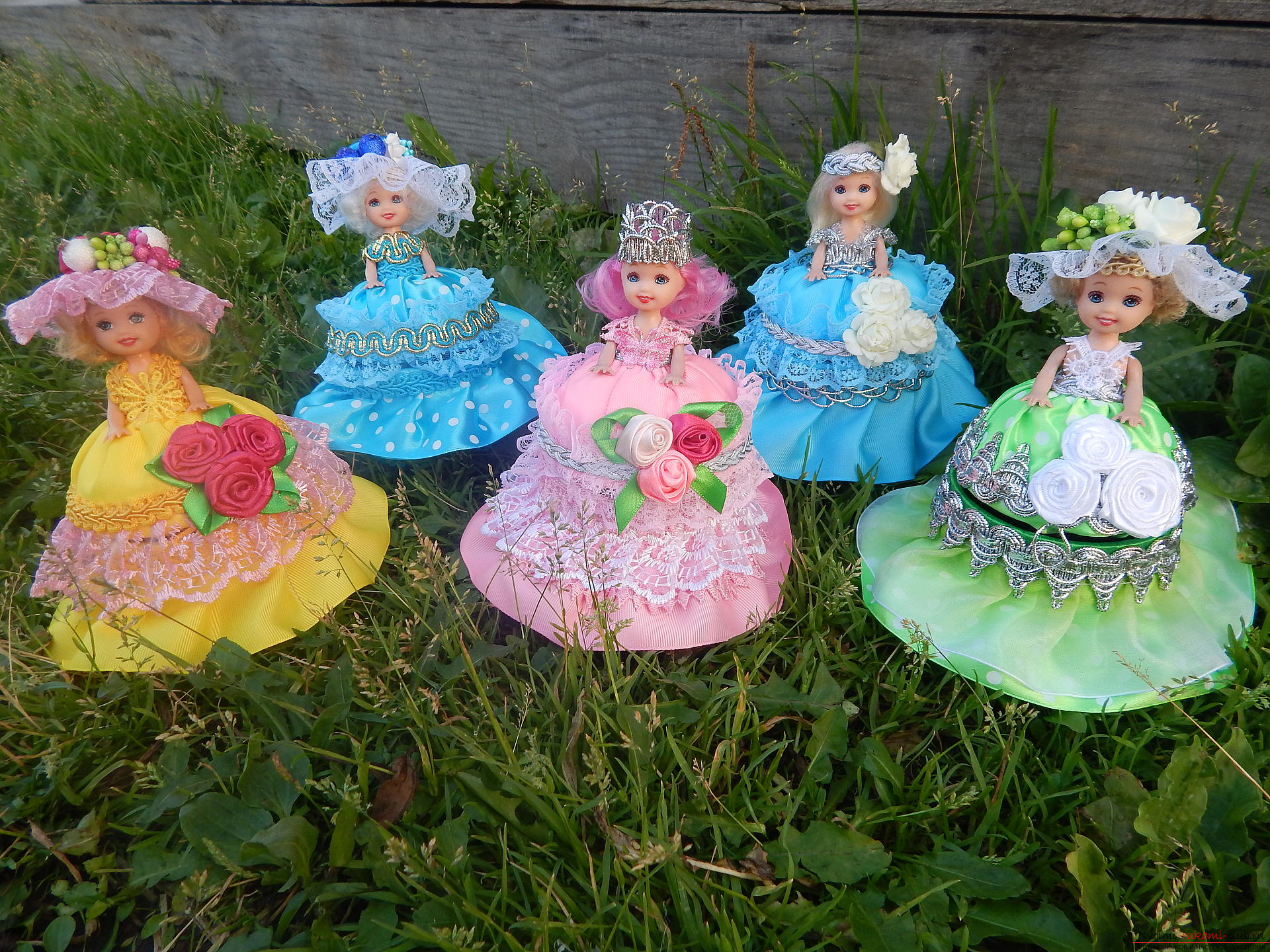 Decorated dolls-boxes. Photo №1