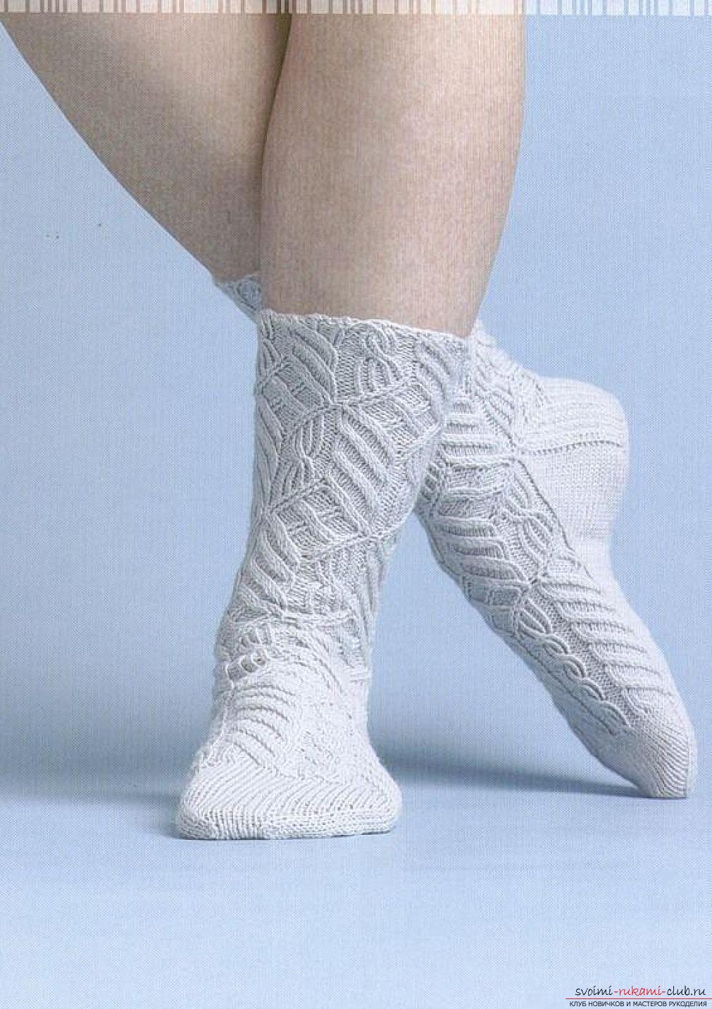 knitted women's socks. Photo №6