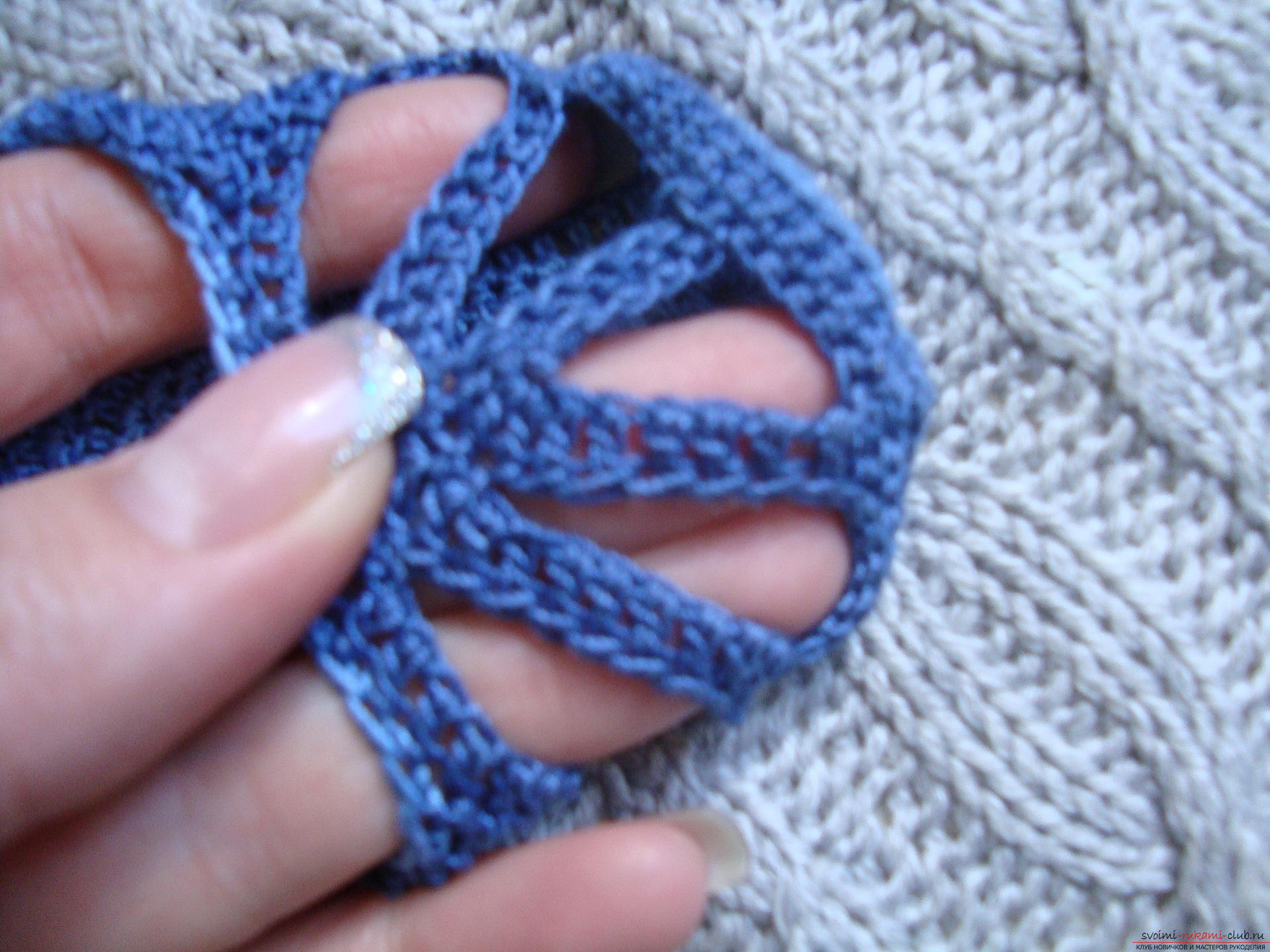Photo to a lesson on crocheting children's sandals. Photo №5